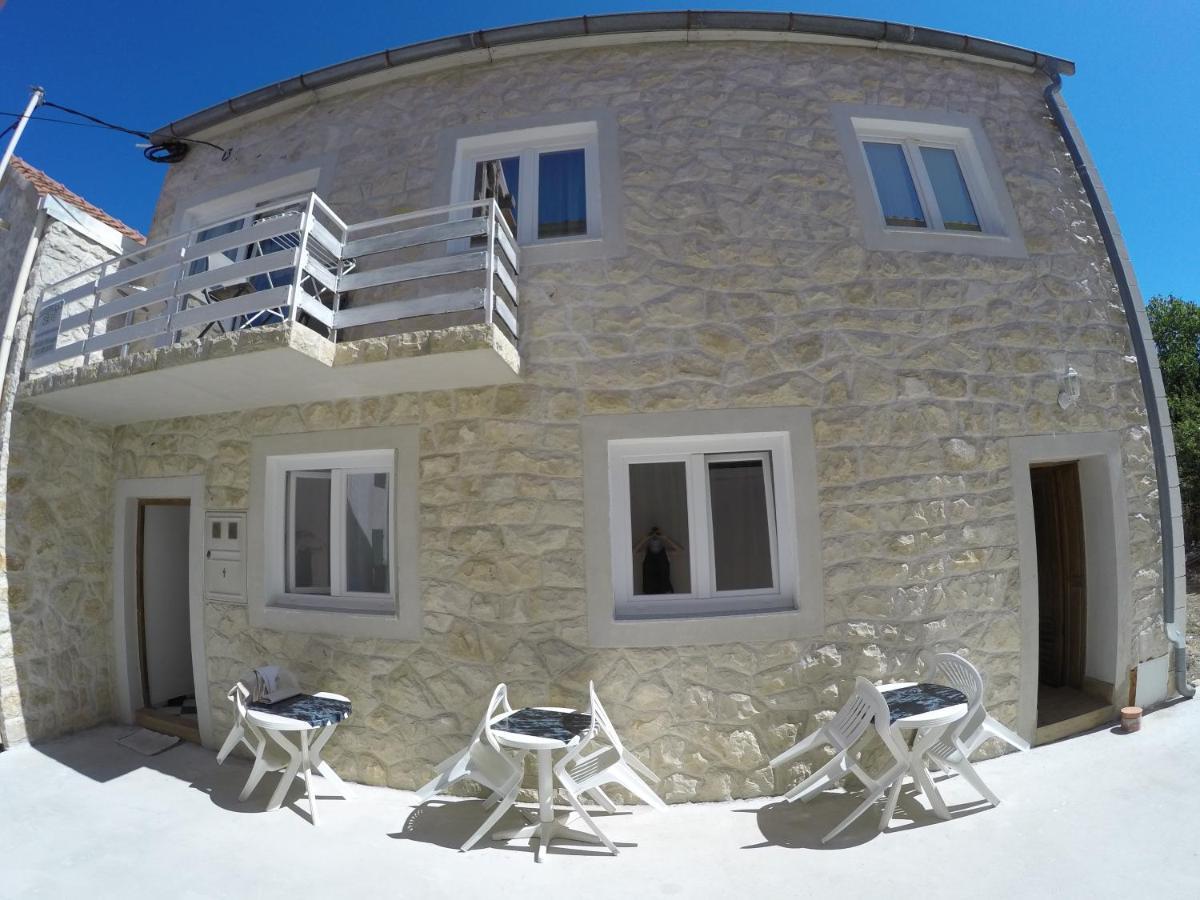 Peach Apartment'S Repic Bibinje Esterno foto
