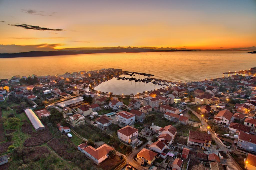 Peach Apartment'S Repic Bibinje Esterno foto